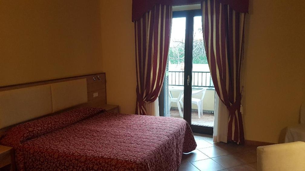 Hotel Eden Sul Lago Bolsena Kültér fotó